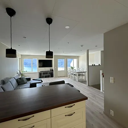 Leilighet Med Fantastisk Utsikt Stryn Exterior photo
